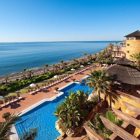 Elba Estepona Gran Hotel & Thalasso Spa Dış mekan fotoğraf The resort's swimming pool