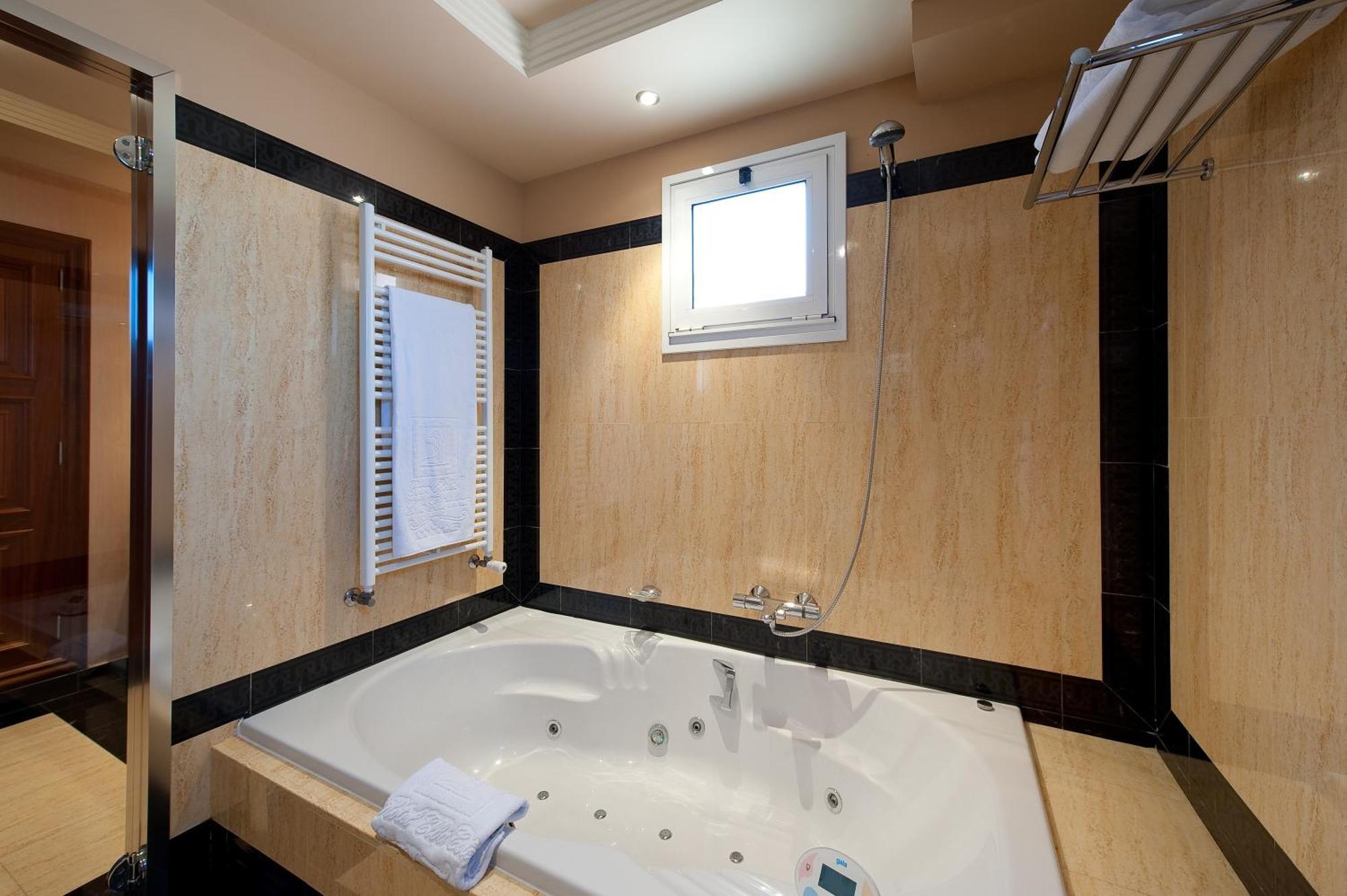 Elba Estepona Gran Hotel & Thalasso Spa Dış mekan fotoğraf