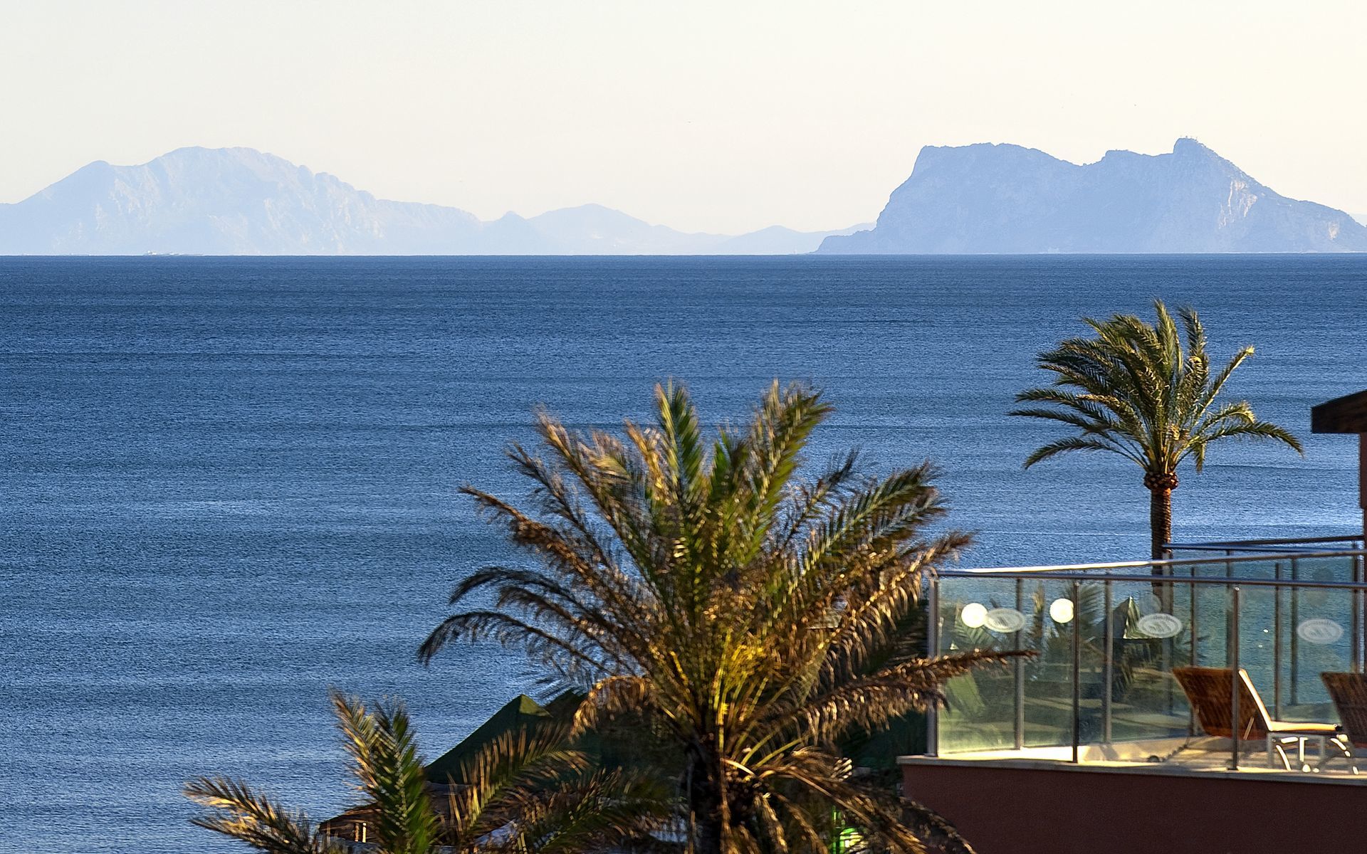 Elba Estepona Gran Hotel & Thalasso Spa Dış mekan fotoğraf View of Benidorm Island from Benidorm